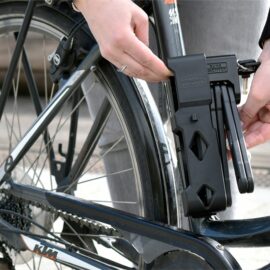 BURG-WÄCHTER bietet „Bestes E-Bike-Zubehör“ in der Kategorie Schlösser. Die entsprechende Studie wurde aktuell vom Magazin „FOCUS E-Bike“ durchgeführt.